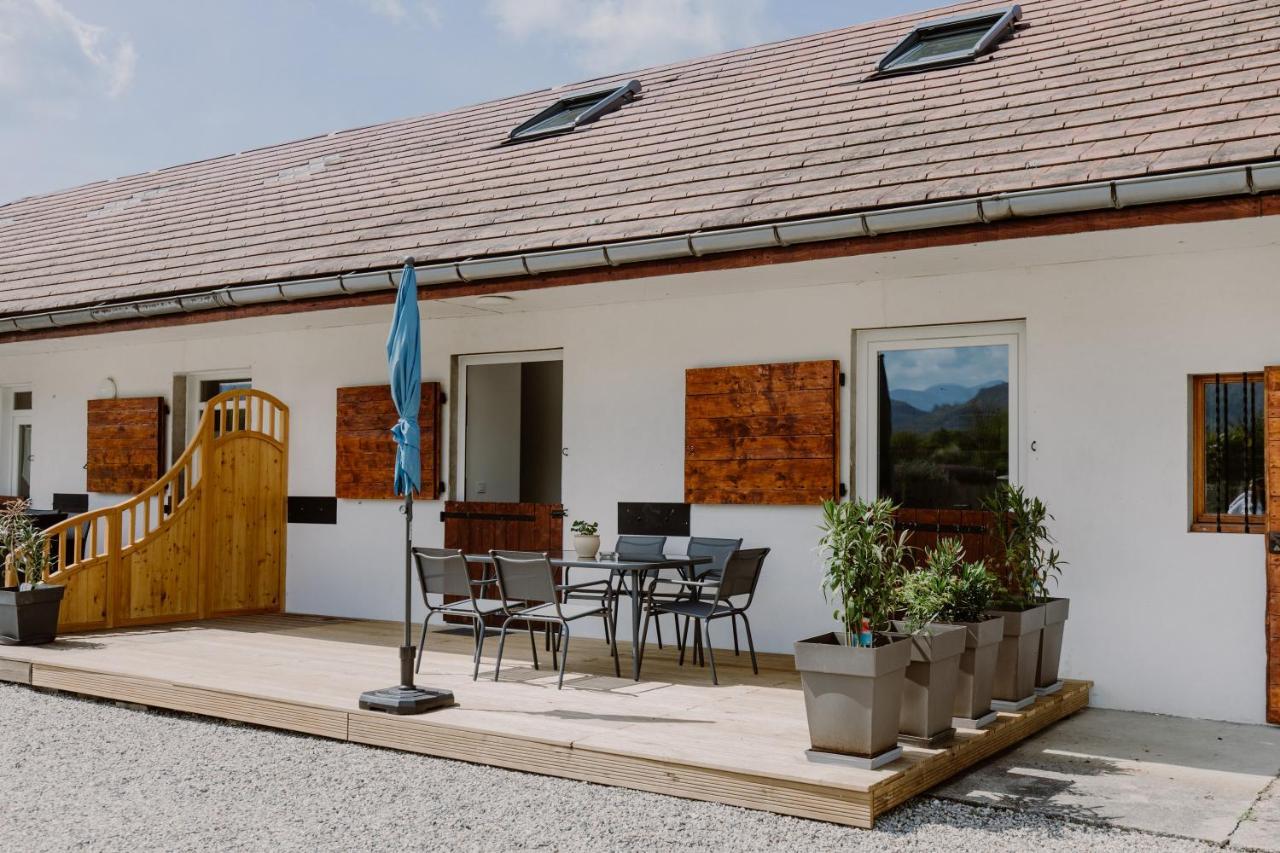 Domaine Les Hirondelles Carmen Villa Domessin Exterior foto